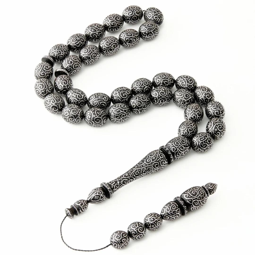 مسبحة عود كريمي